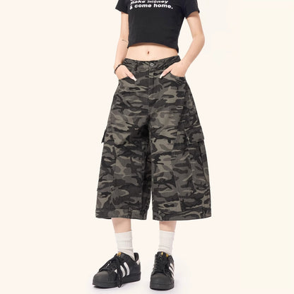 Women's Camouflage Denim Capri Pants