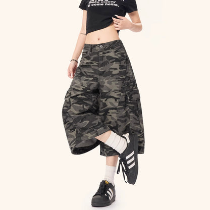 Women's Camouflage Denim Capri Pants